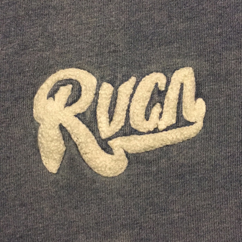 Cropped RVCA - Picture 4 of 5